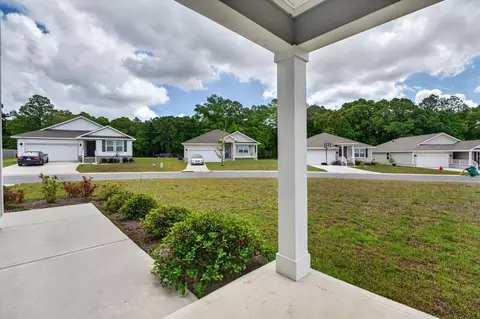Exterior - 2637 Saltgrass Way, Crestview, FL 32536 photo 6 of 14