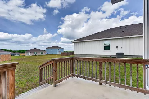 Exterior - 2637 Saltgrass Way, Crestview, FL 32536 photo 10 of 14