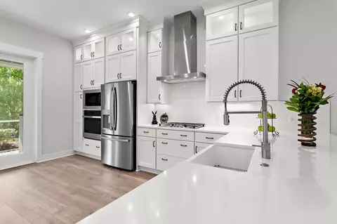 Kitchen - 92 E Lafayette Rd, Watersound, FL 32461 photo 2 of 4