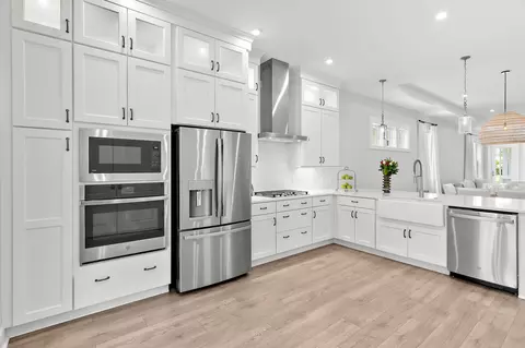 Kitchen - 92 E Lafayette Rd, Watersound, FL 32461 photo 3 of 4