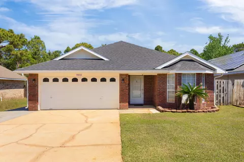 9454 Pine Lily Ct, Navarre, FL 32566