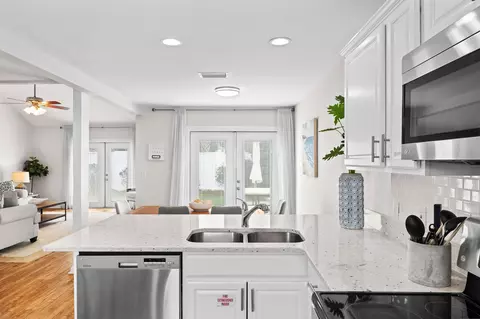 Kitchen - 453 E Linkside Pl, Miramar Beach, FL 32550 photo 6 of 6