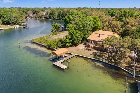 606 Pelham Rd, Fort Walton Beach, FL 32547