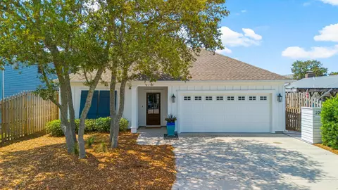 22517 Coral Ave, Panama City Beach, FL 32413