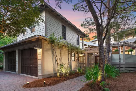 100 S Summit Dr, Santa Rosa Beach, FL 32459