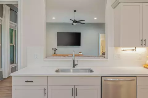 Kitchen - 120 Lumen Loop, Freeport, FL 32439 photo 8 of 9