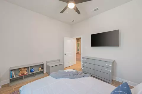 Bedroom - 120 Lumen Loop, Freeport, FL 32439 photo 4 of 8