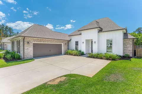 Exterior - 120 Lumen Loop, Freeport, FL 32439 photo 3 of 16