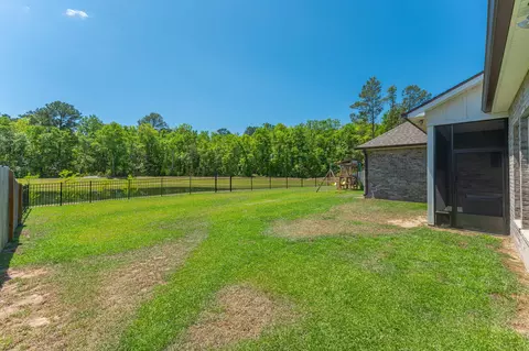 Exterior - 120 Lumen Loop, Freeport, FL 32439 photo 6 of 16