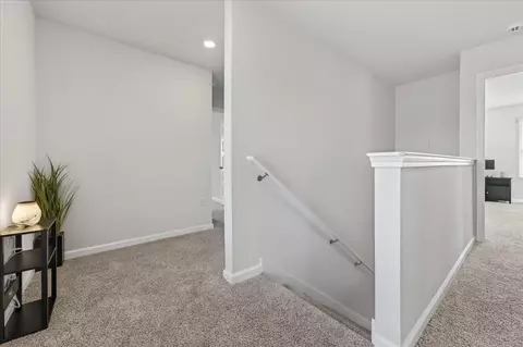 Entry Way - 2808 Tallgrass Ct, Crestview, FL 32536 photo 8 of 14