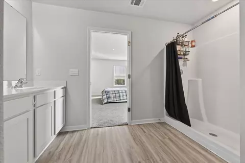 Entry Way - 2808 Tallgrass Ct, Crestview, FL 32536 photo 12 of 14