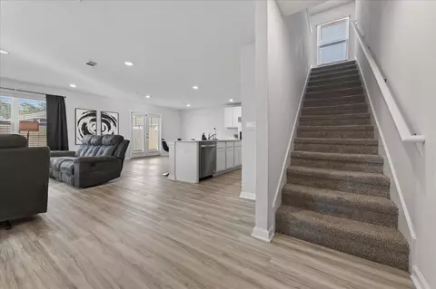 Entry Way - 2808 Tallgrass Ct, Crestview, FL 32536 photo 7 of 14