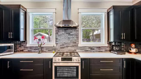 Kitchen - 490 Red Barn Rd, Freeport, FL 32439 photo 5 of 8