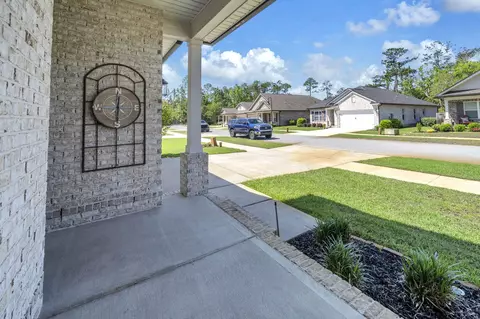 Exterior - 48 Oaktree Blvd, Freeport, FL 32439 photo 3 of 11