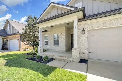 Exterior - 48 Oaktree Blvd, Freeport, FL 32439 photo 2 of 11