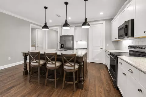 Kitchen - 48 Oaktree Blvd, Freeport, FL 32439 photo 1 of 4