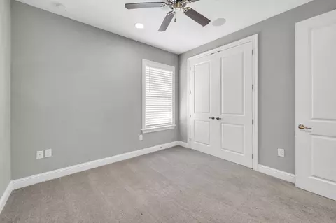 Bedroom - 48 Oaktree Blvd, Freeport, FL 32439 photo 2 of 5