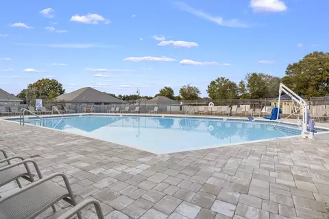 Exterior - 4710 Marine Loop, Crestview, FL 32539 photo 2 of 5