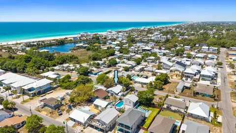 216 Carol Pl, Panama City Beach, FL 32413
