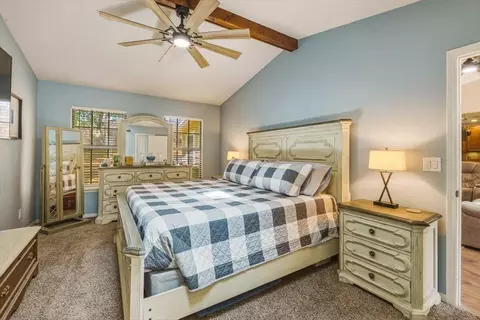 Bedroom - 1102 Phyllis Ave, Niceville, FL 32578 photo 2 of 5