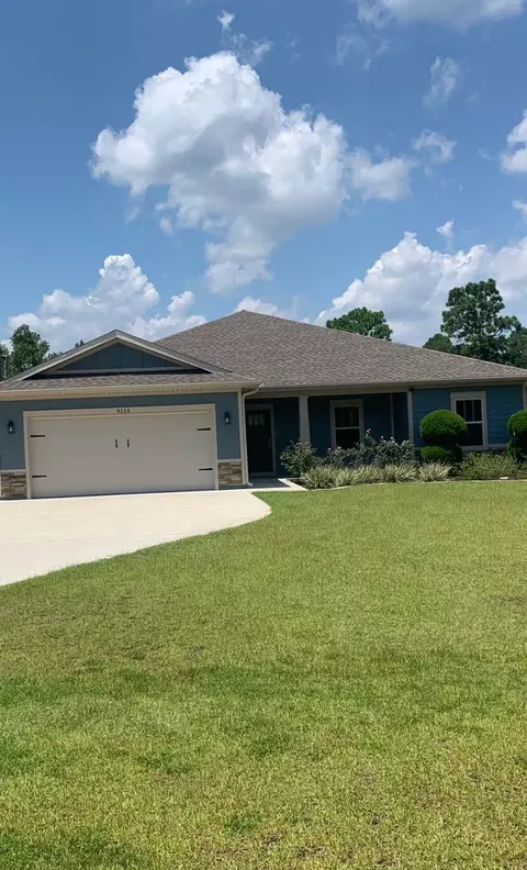9114 Deer Ln, Navarre, FL 32566
