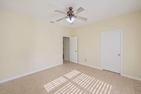 Bedroom - 5552 Frontier Dr, Crestview, FL 32536 photo 2 of 3
