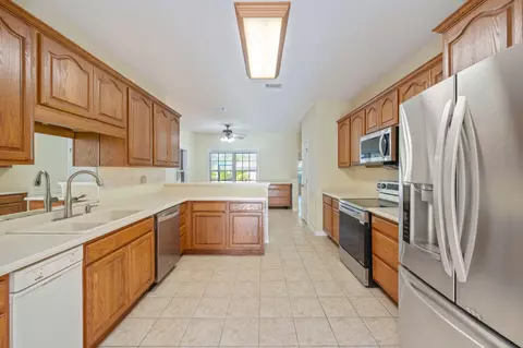 Kitchen - 5552 Frontier Dr, Crestview, FL 32536 photo 1 of 6