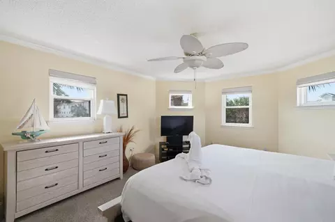 Bedroom - 30 Windancer Ln, Miramar Beach, FL 32550 photo 9 of 11