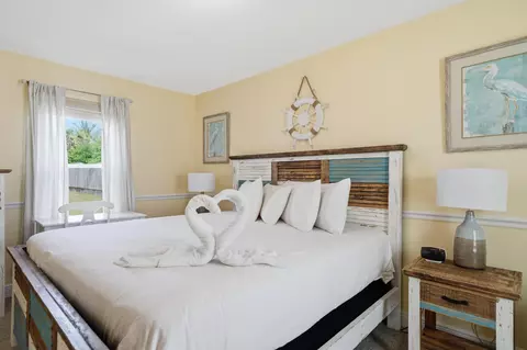 Bedroom - 30 Windancer Ln, Miramar Beach, FL 32550 photo 5 of 11