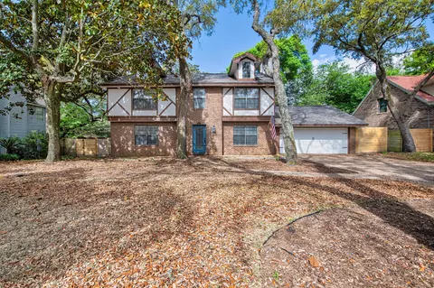 7 Shady Ln, Mary Esther, FL 32569
