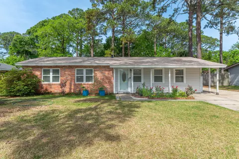 16 SW Temple Ave, Fort Walton Beach, FL 32548