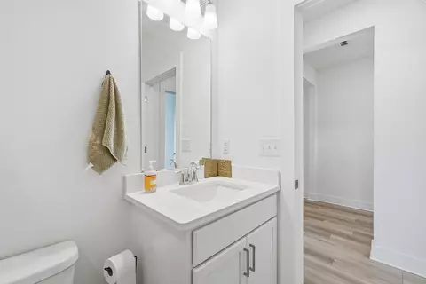 Bath - 125 Blooming Cv, Crestview, FL 32539 photo 4 of 4