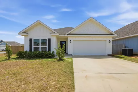 125 Blooming Cv, Crestview, FL 32539