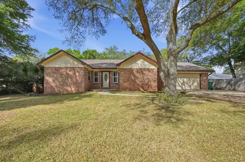 3 Krivik Ct, Fort Walton Beach, FL 32547