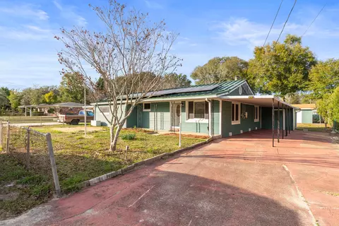 127 NW Holmes Blvd, Fort Walton Beach, FL 32548