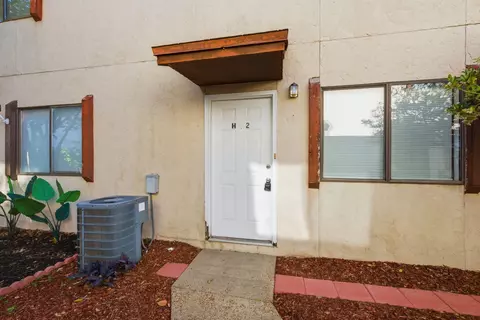 710 Legion Dr # H2, Destin, FL 32541