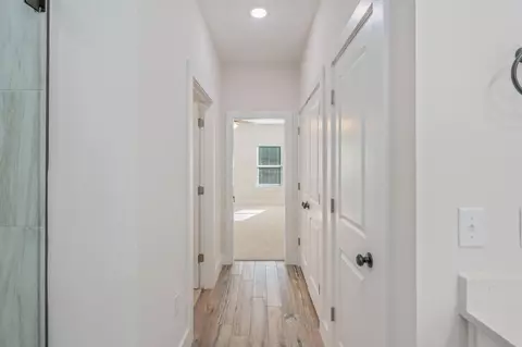 Entry Way - 6269 Possum Ridge Rd, Crestview, FL 32539 photo 2 of 3