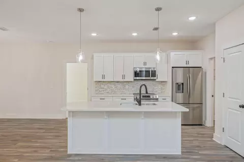 Kitchen - 6269 Possum Ridge Rd, Crestview, FL 32539 photo 7 of 7
