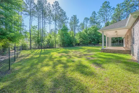 Exterior - 6269 Possum Ridge Rd, Crestview, FL 32539 photo 9 of 11