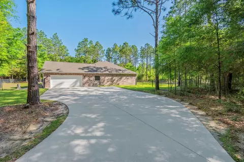 Exterior - 6269 Possum Ridge Rd, Crestview, FL 32539 photo 5 of 11