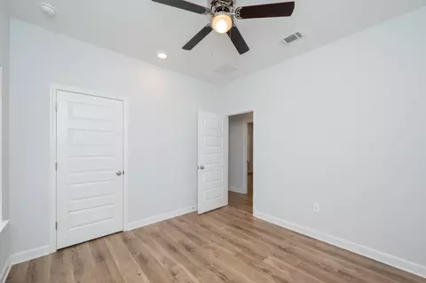 Bedroom - 740 E Chestnut Ave, Crestview, FL 32539 photo 2 of 7