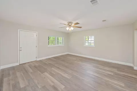 Living - 165 Smith St, Crestview, FL 32539 photo 3 of 3