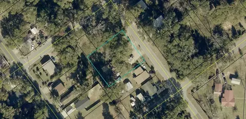 450 S Savage St #LOT 12, Crestview, FL 32536