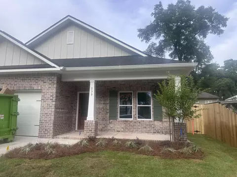 239 White St, Niceville, FL 32578