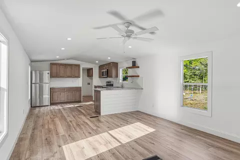 4249 Barlow Rd, Crestview, FL 32536 photo 5