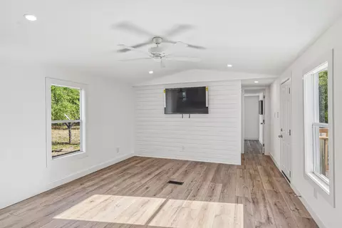 4249 Barlow Rd, Crestview, FL 32536 photo 7