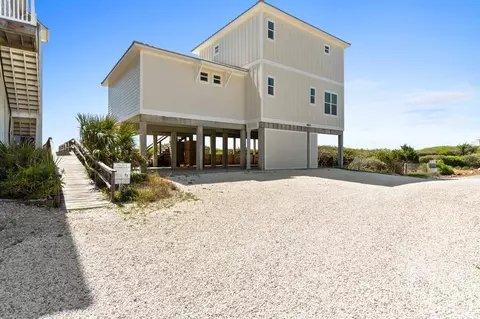 4415 Wavecrest Ln, Cape San Blas, FL 32456