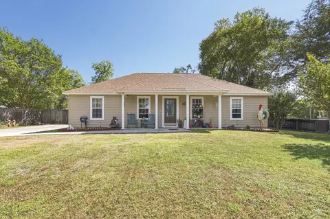 21220 Cherokee Ave, Florala, AL 36442