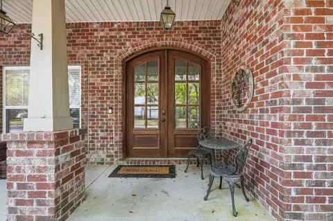 1223 Twin Bay Dr, Fort Walton Beach, FL 32547