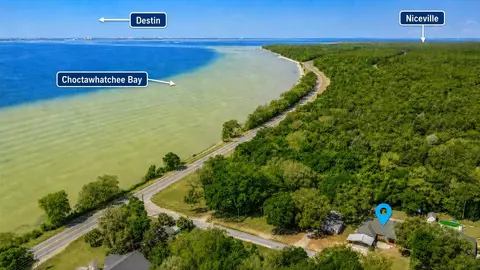 328 Chippewa Dr, Niceville, FL 32578